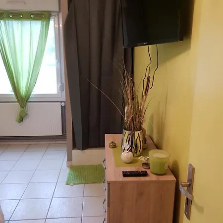 Les Chambres D Hotes Fleuries De La Jardinerie D *